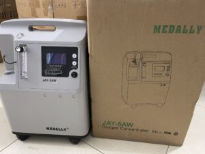 Máy tạo oxy Medally 5 lít - Bảo hành 12 tháng May tao oxy Medally 5 lit phut